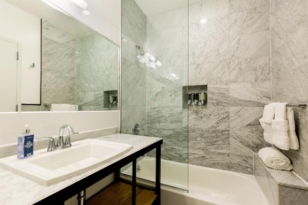 The Box House Hotel image 77